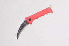 Load image into Gallery viewer, Phoenix folding blade with lock sod knife 4 ľ” serrated.
